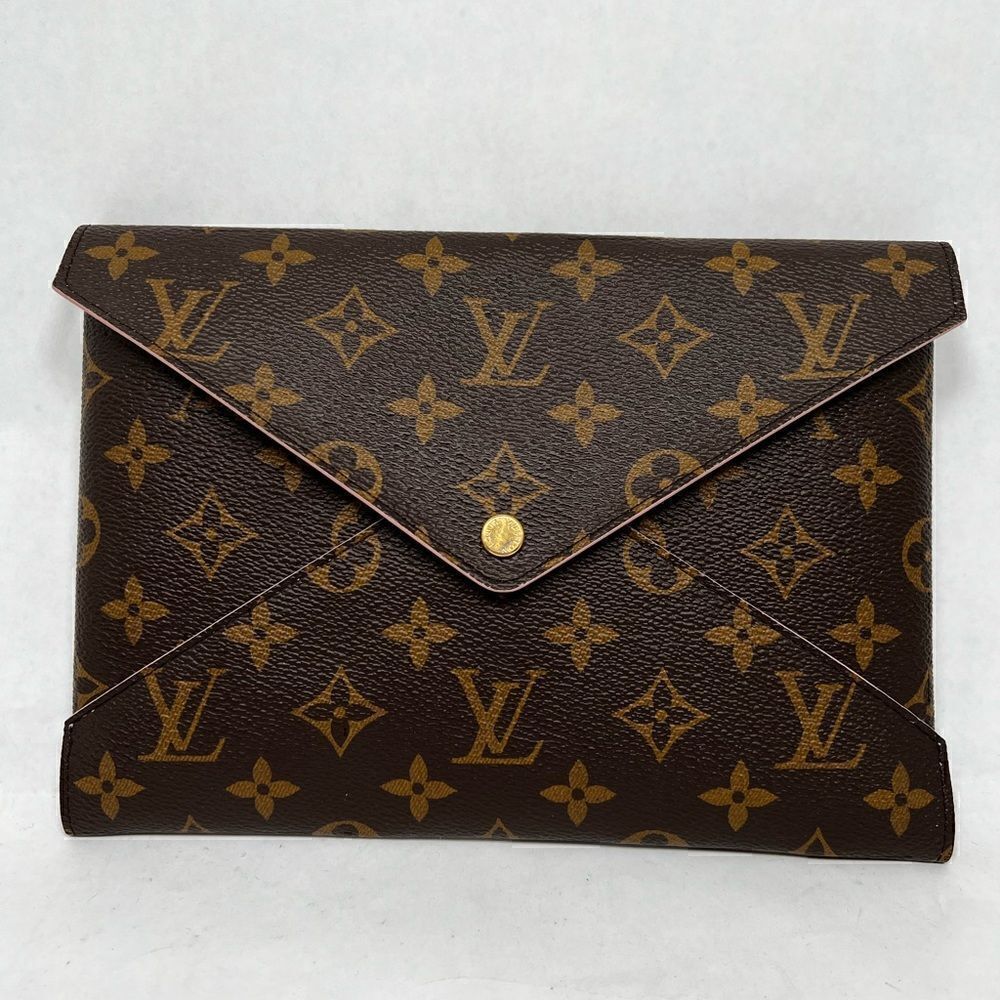 LOUIS VUITTON Monogram Canvas Kirigami Pochette
